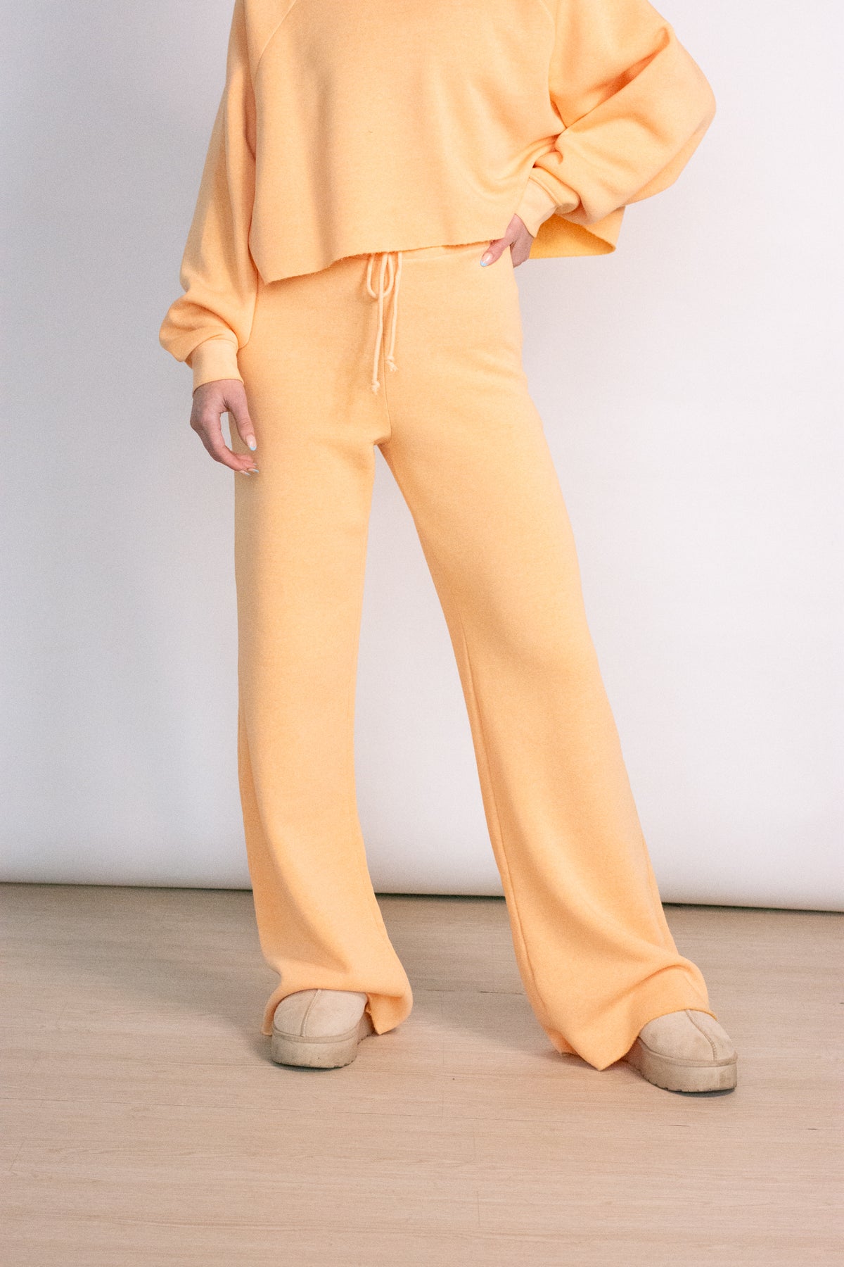 Defined Relaxation Orange Lounge Pant – Apricot Lane Boutique - Peoria